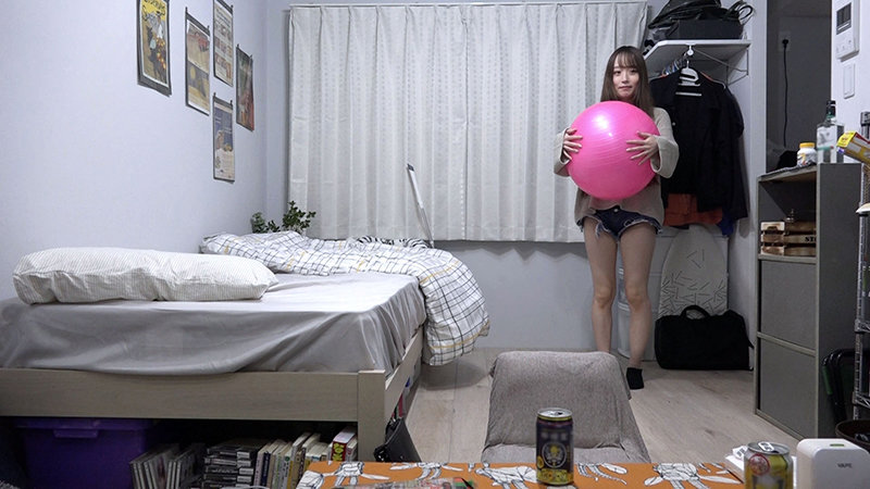 「【素人美少女】ナンパ連れ込み隠し撮り！美乳ギャルとの秘密映像を完全収録【盗撮】」のサムネイル