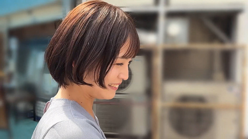 「【素人ナンパ】ウェディングプランナーかほちゃんのアナル観察！街角声かけ企画で恥じらい初体験」のサムネイル