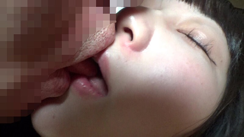 「葵井みずほ 美乳ぽっちゃり美少女のハメ撮り個撮映像 フェラ＆局部アップで魅せる濃密プレイ」のサンプル画像2枚目