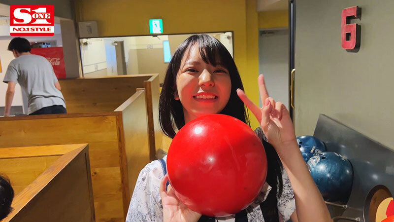 「浅野こころと初デート!清楚系美少女の大胆な本性が暴走するスレンダー彼女との甘い一日」のサンプル画像6枚目