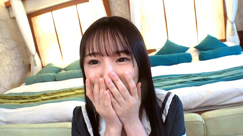 「雅子りな 美少女コスプレで中出し＆潮吹き！美尻フェチ必見のエロかわ撮影」のサンプル画像1枚目