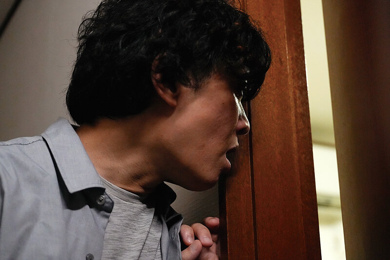 「若葉結希のNTR作品｜美乳パイパン人妻が寝取られ中出しされるM女プレイ動画」のサンプル画像3枚目