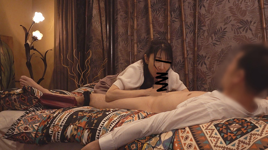 「【素人熟女】ラブホテル流出映像で魅せる濃厚プレイ｜リアル不倫現場の生々しい情事」のサンプル画像3枚目