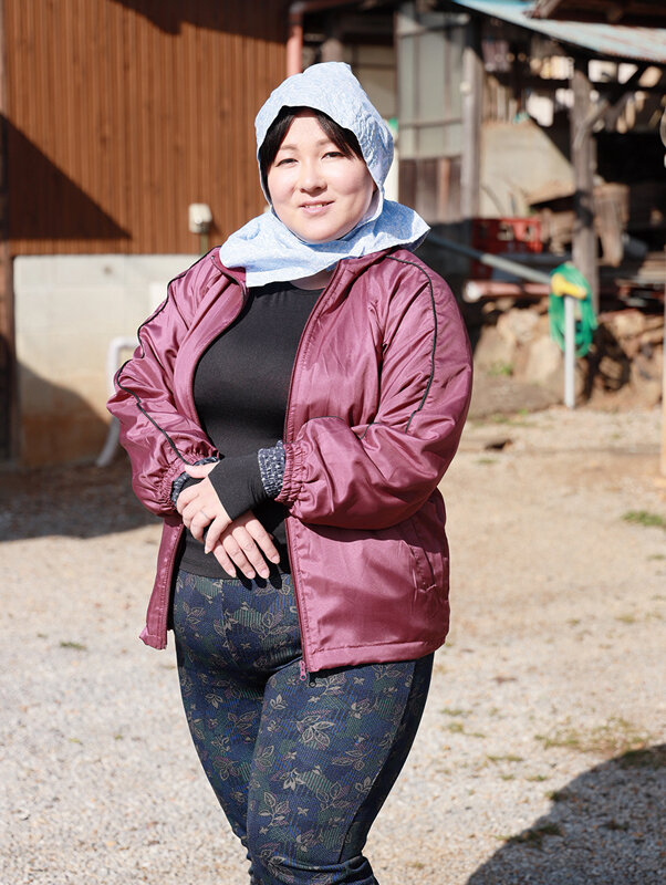 「池森雫・黒柳美沙子ら熟女五人が魅せる田舎の母の温もりと癒しの時間」のサンプル画像13枚目