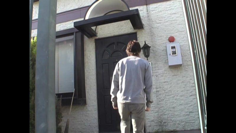 「巨乳お母さん小向杏奈が騎乗位で中出し懇願！友人の母との禁断関係【AIリマスター】」のサンプル画像7枚目