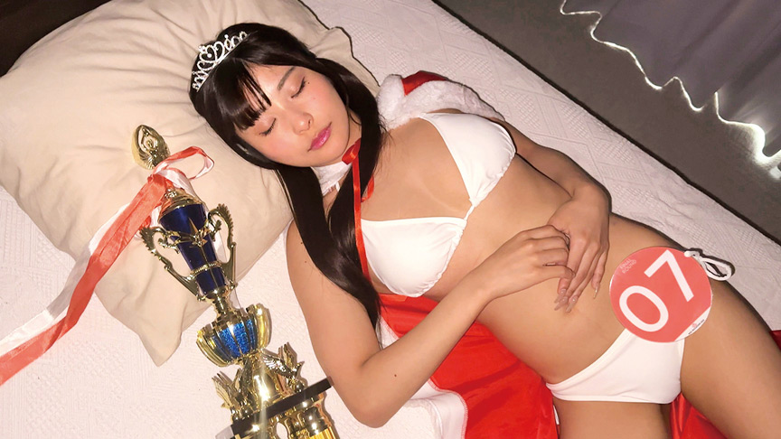 「【グラビアアイドル】ミスマガグランプリ美女の転落劇【中出し・ドラマ仕立て】夢と絶望のヒロイン物語」のサムネイル