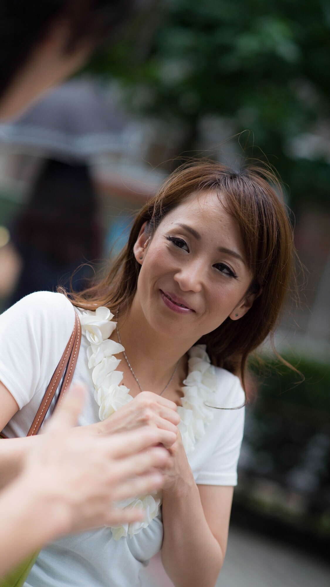 「いくつになってもオンナです（ハート） 濃厚でエロすぎるSEX！ グイグイ自ら求めるマエムキ熟女 12人240分 5」のサムネイル