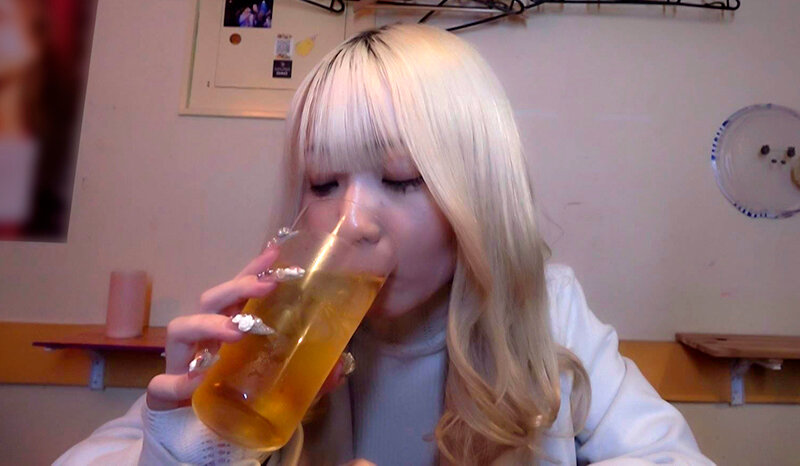 「【素人】美乳むっつりドM美少女ミナとの生ハメ撮りドキュメント｜中出しセフレ体験」のサムネイル