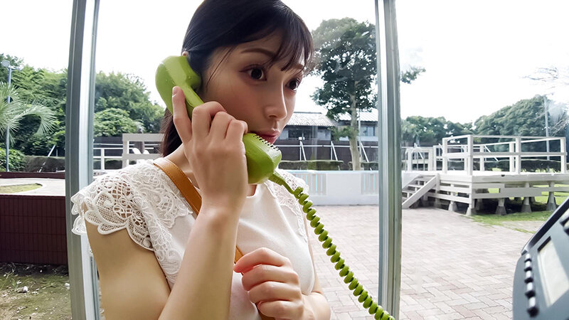 「【素人】爆乳大学生ひなみ21歳が電マとバイブで激しく潮吹きアクメ【公開イタズラ】」のサムネイル