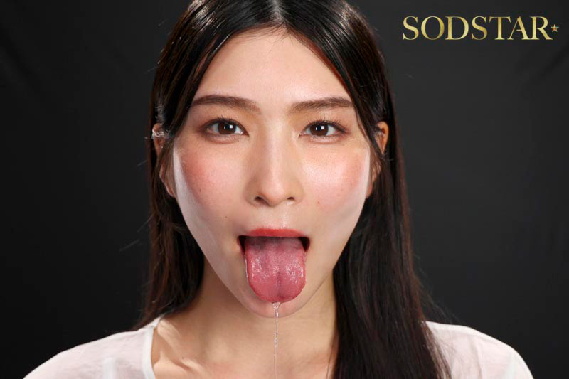 「本庄鈴の濃密体液プレイ作品｜汗・潮・涎で魅せる極上ボディの女優パフォーマンス」のサンプル画像2枚目