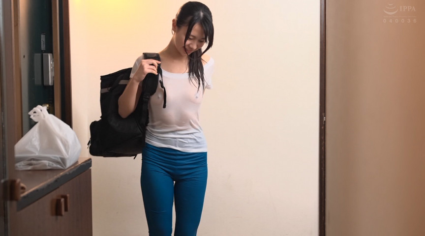 「結月りあの濡れ透け美女シーン｜突然の豪雨で下着スケスケ女優動画が話題」のサムネイル