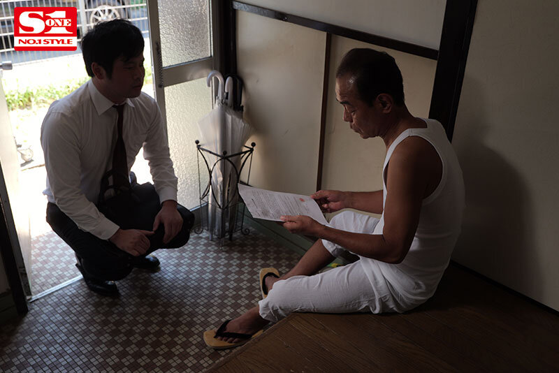 「【架乃ゆら】美少女孫娘との禁断の同居生活で3P・4Pに溺れる近親相姦作品」のサンプル画像1枚目