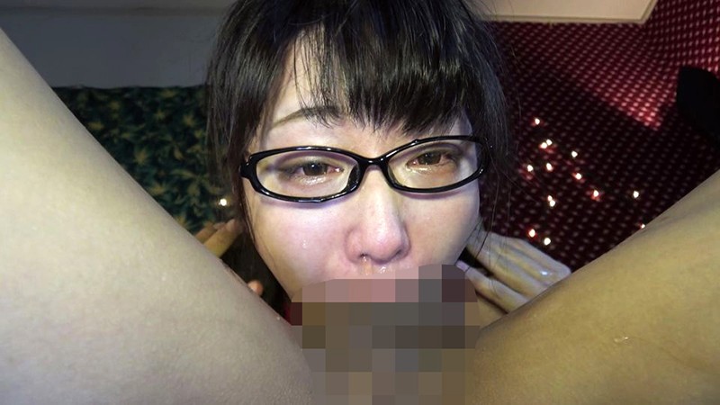 「広瀬ちひろのイラマチオ調教動画|過激なゲロプレイに悶えるマゾ女優の本気映像」のサンプル画像16枚目