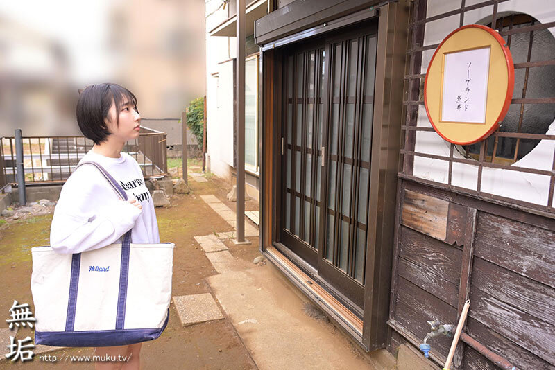 「糸井瑠花の巨乳ソープ中出しプレイ！美少女がローションご奉仕で魅せる極上テクニック」のサムネイル