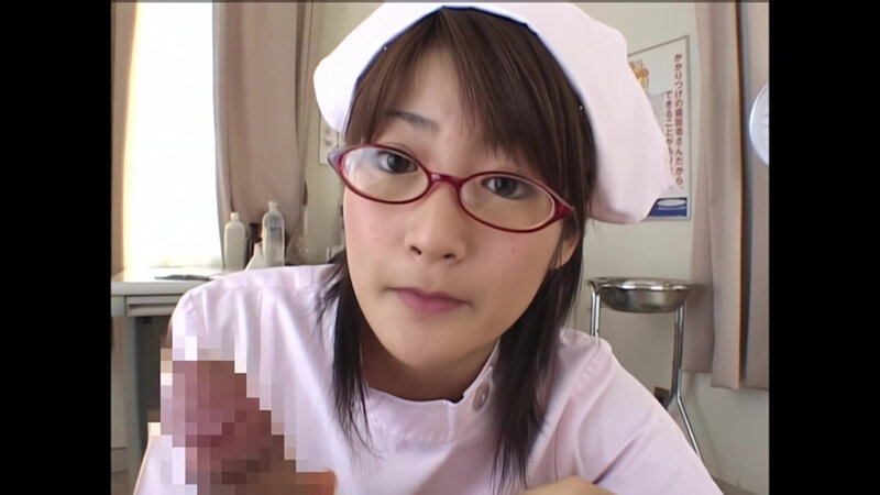 「鈴夏ゆらんのコスプレ足コキが凄い！ローションたっぷりミニ系美少女のバーチャル体験」のサンプル画像7枚目