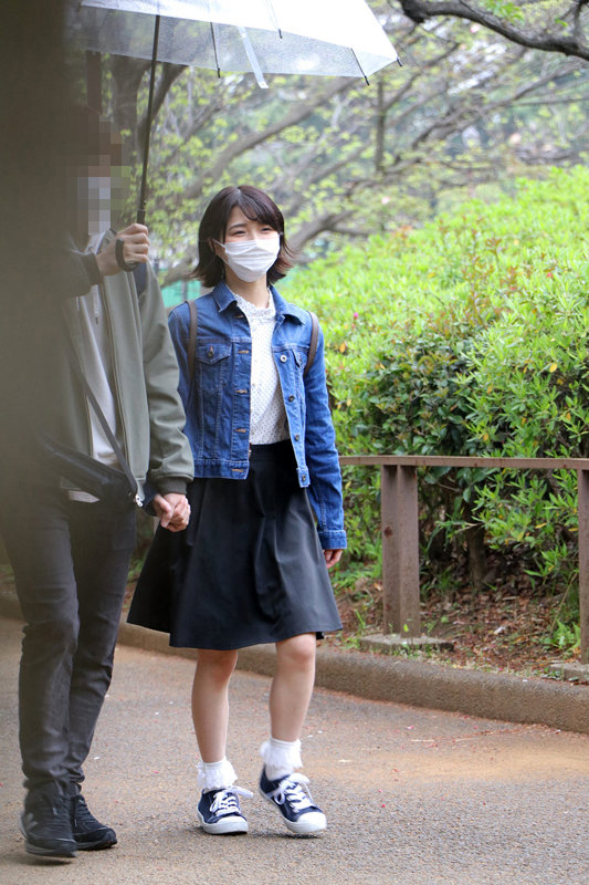 「【素人美少女】プライベート盗撮映像で生ハメ中出し！暗黒シリーズ005の衝撃ドキュメント」のサンプル画像1枚目