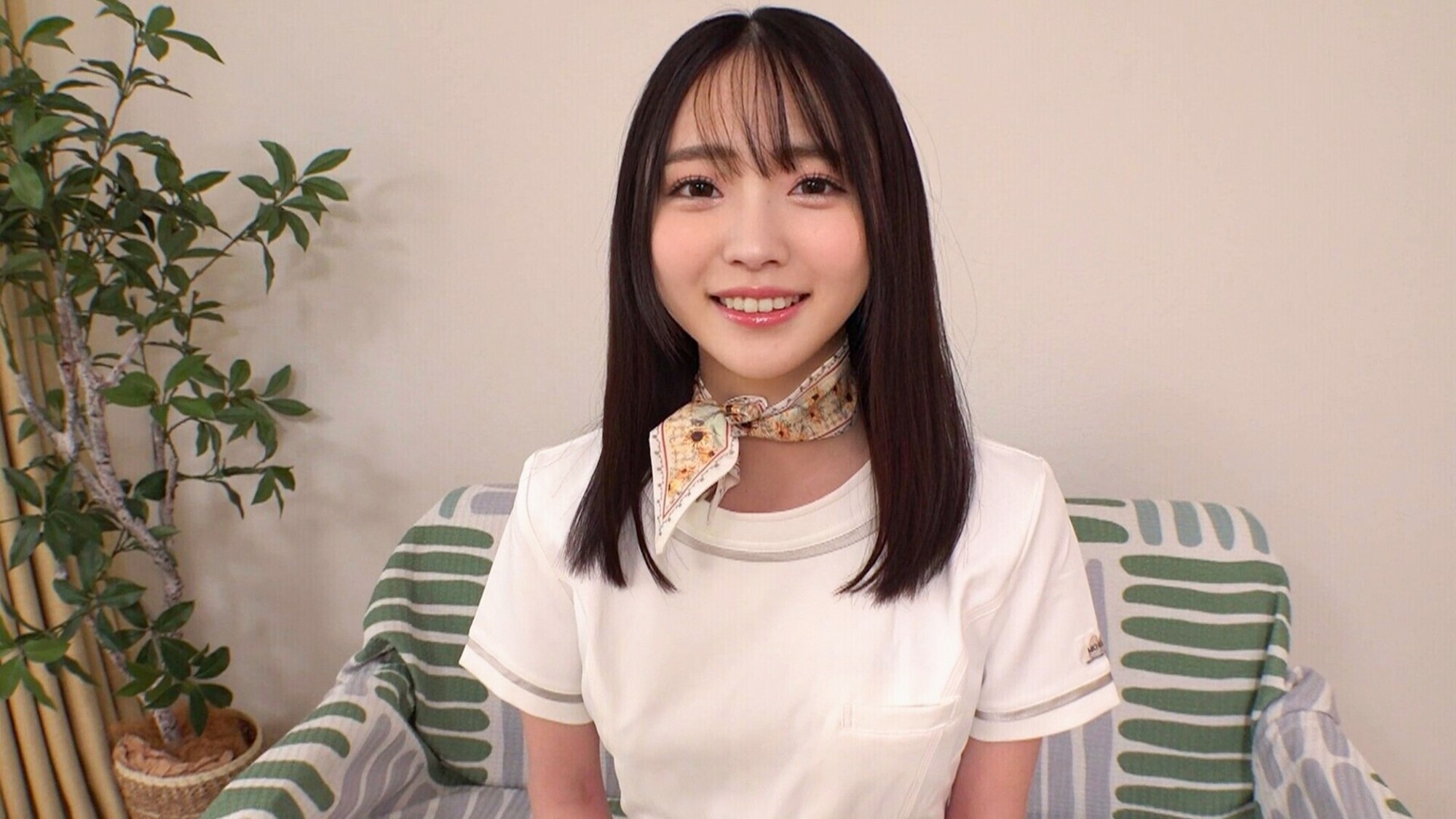 「素人めぐりさんの手コキテクニックがすごい！興奮必至の濃厚プレイ動画」のサムネイル