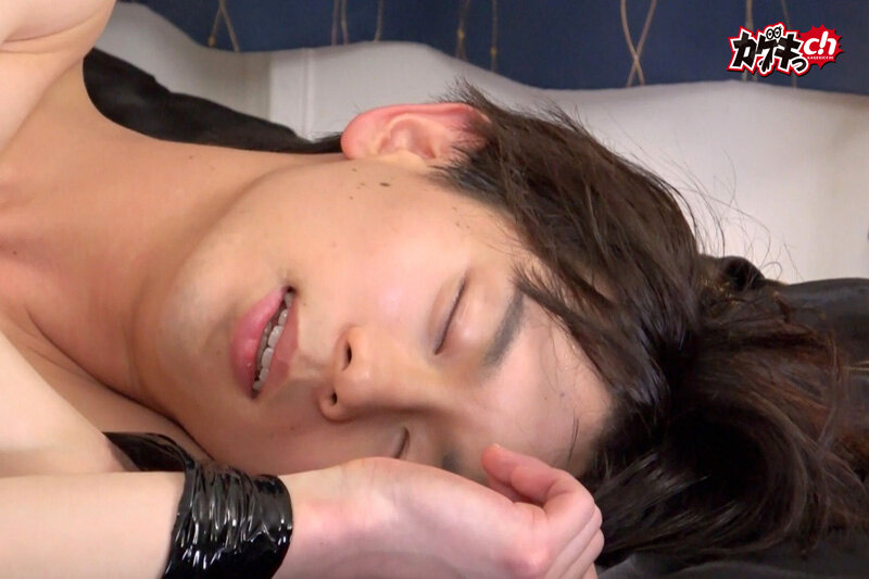 「佐々木咲和が痴女責め!M男を拘束してアナル調教する過激プレイ動画」のサンプル画像20枚目