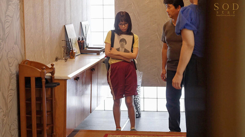 「天宮花南が魅せる禁断の近親相姦プレイ！隠れ巨乳の痴女お姉さんとの刺激的な関係」のサンプル画像7枚目