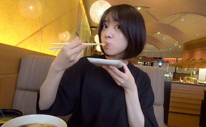 「赤名いと 美少女スレンダー美乳ボディに中出しハメ撮り！家出娘との濃密セックス記録」のサンプル画像2枚目