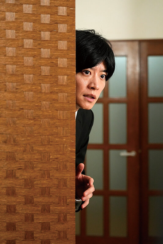 「望月りんね｜長身美乳の人妻が隣人に寝取られる背徳NTR中出しセックス」のサンプル画像4枚目