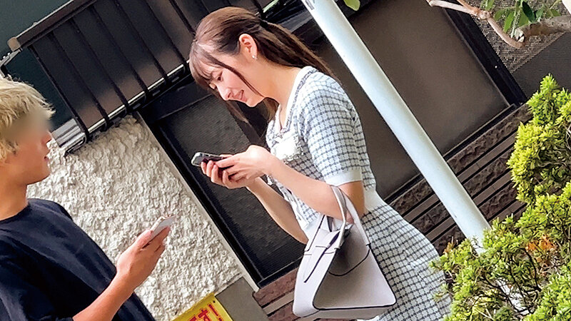 「【素人ナンパ】美少女女子大生じゅん&あかりとのハメ撮り中出し映像【シロウト女子ハメ図鑑】」のサムネイル