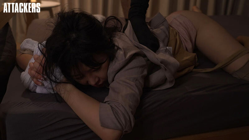 「いいなりなお OL人妻が中出しで絶頂アクメ！辱めプレイで感じまくる濃密セックス」のサンプル画像2枚目