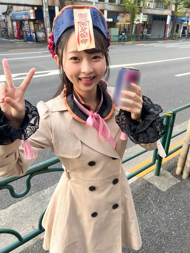 「【素人企画】巨乳パリピ美女がハロウィンで挑戦！我慢できたら100万円の過激ゲームに悶絶」のサムネイル