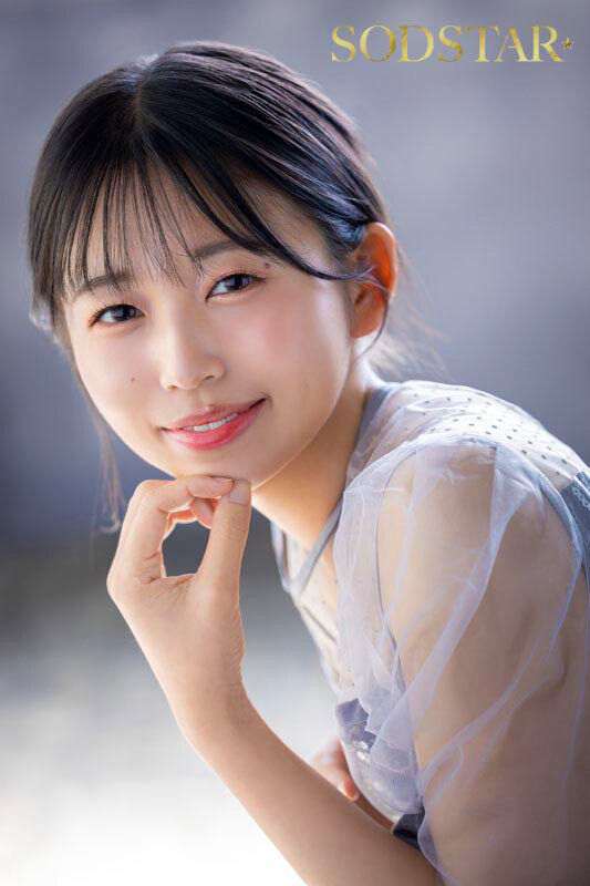 「七瀬温のキス・接吻が堪らない！スレンダー美女の6種コスプレシチュエーション」のサムネイル