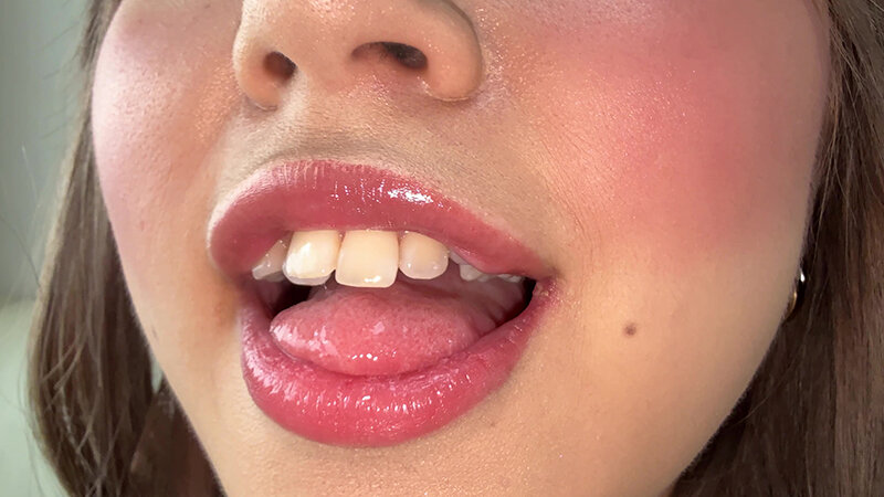 「【菊池はる】素人お姉さんをナンパ！初体験の恥じらいが可愛い個人撮影動画」のサンプル画像5枚目