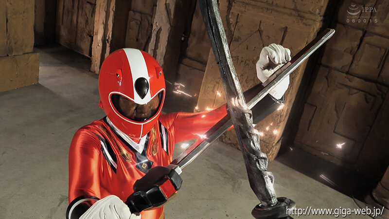 「鈴音杏夏が女戦士に変身！女レッド陥落の屈辱プレイで完全敗北する衝撃作品」のサンプル画像5枚目