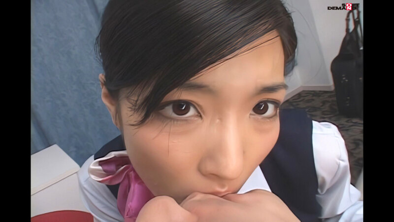 「天海麗のコスプレ潮吹き200分SP!過激プレイ満載のAIリマスター高画質版」のサンプル画像3枚目