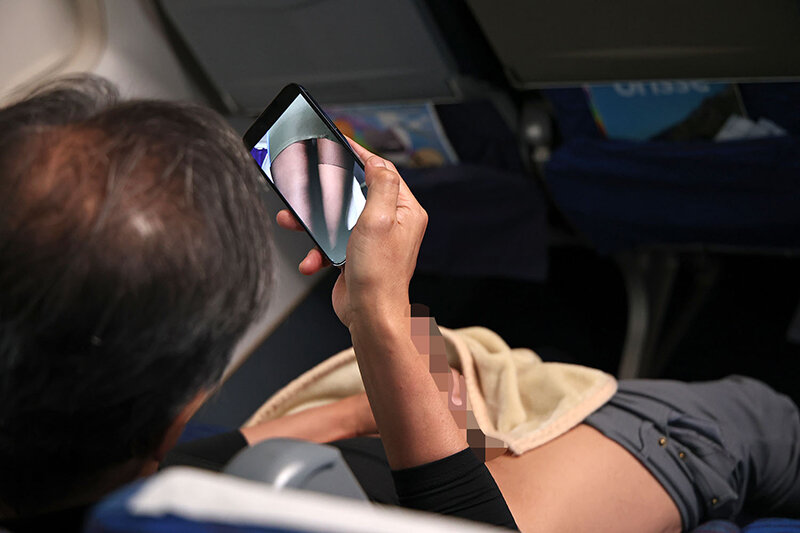 「美人キャビンアテンダントの痴女責め！S字尻振り騎乗位で中出しさせられる濃厚フライト」のサンプル画像13枚目