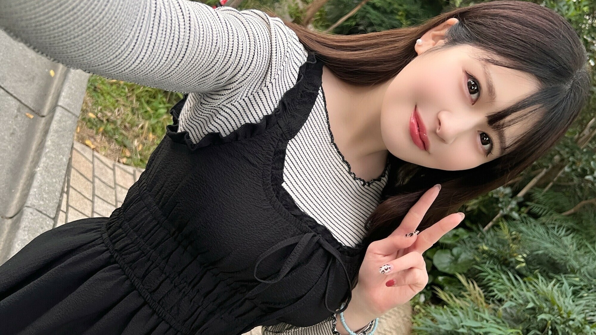 「【優梨まいな】巨乳美女とハメ撮り中出しセックス！極上パイズリと色白ボディを堪能」のサムネイル