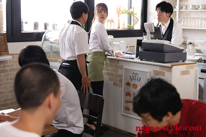 「滝川すみれ 巨乳人妻が禁断の関係に溺れる濃厚セックス｜美人妻の背徳プレイ」のサンプル画像19枚目