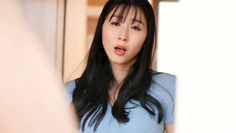 「【人妻熟女】発情した義母が義息子にパイズリご奉仕から中出しまで許してしまう禁断の関係」のサンプル画像15枚目