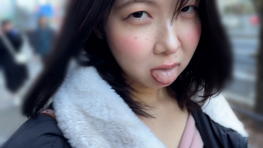 「みりな 素人キス企画 M男ナンパ 食品工場事務員の可愛い女性に街中でキスをお願いしてみた」のサムネイル