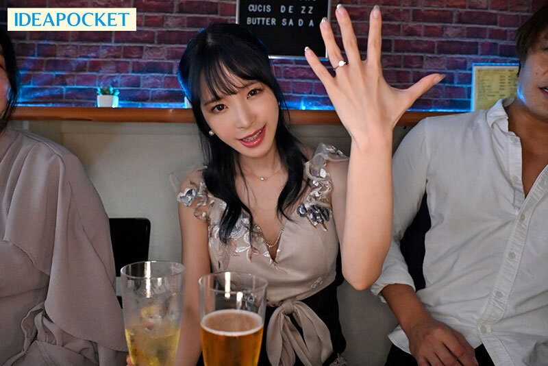 「桃乃木かな NTR寝取られ作品|元カレとの濃厚キス・接吻でスレンダー美女が堕ちる婚前同窓会」のサンプル画像2枚目