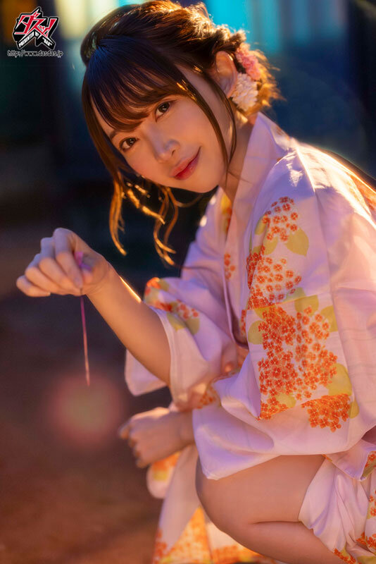 「七瀬アリス ベスト7時間 スレンダー巨乳美少女の厳選シーン完全収録コレクション」のサムネイル