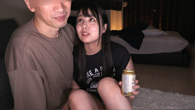 「生田優梨のあざと系OL動画｜素人後輩女子との濃厚キス＆顔射プレイが話題」のサンプル画像10枚目