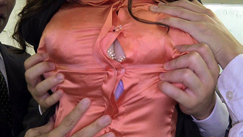 「松本菜奈実のパイズリ＆ぶっかけ！巨乳OLが社内で性処理奉仕する巨尻美女の悶絶プレイ」のサンプル画像14枚目