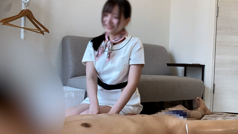 「【素人盗撮】恵比寿メンエス嬢あまはみゆ(25歳)の施術を隠し撮り！下着姿の密着サービス」のサムネイル
