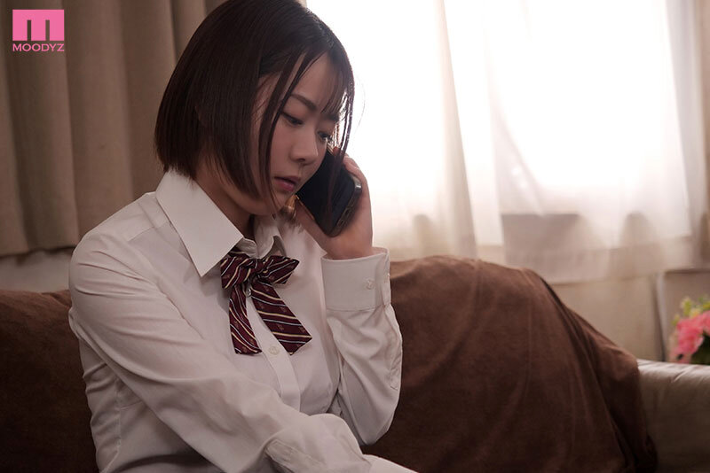 「水卜さくら 巨乳女子校生が恥じらいパイズリ!神乳ボディの辱めプレイで興奮必至」のサムネイル