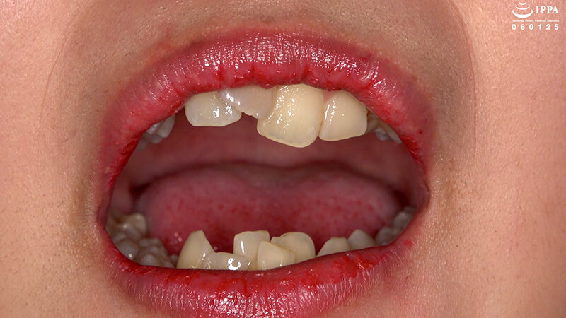 「【相楽さゆな】美少女M女の口内観察＆巨大女フェチプレイ｜歯・口腔フェチ動画」のサンプル画像8枚目