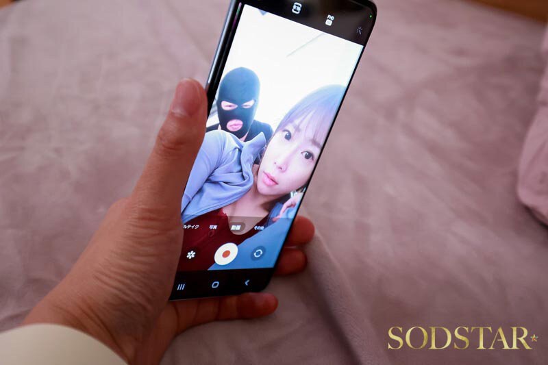 「紗倉まなのスレンダー美ボディが絶頂アクメ!顔射フィニッシュで魅せる濃密プレイ」のサンプル画像4枚目