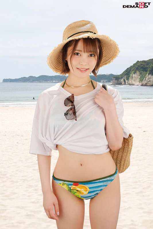 「【素人】巨乳ビキニ娘が羞恥プレイで盗撮される水着姿がエロすぎるマジックミラー号」のサンプル画像2枚目