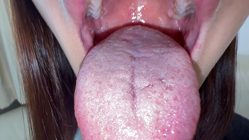 「【旭メイサ】素人お姉さんをナンパ！舌ブラシで汚舌苔採取する個人撮影動画」のサンプル画像5枚目