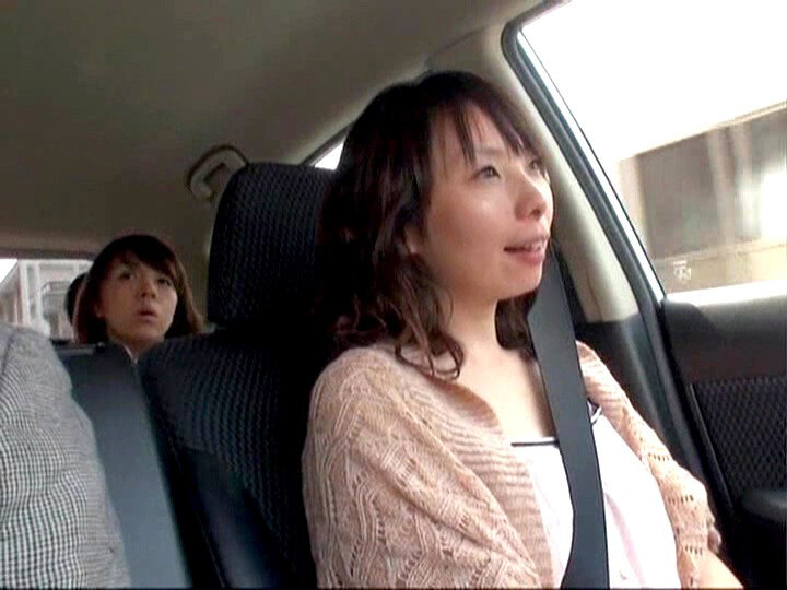 「【人妻】不倫旅行で乱交に溺れる美人妻の秘密の温泉旅行【主婦の背徳プレイ】」のサムネイル