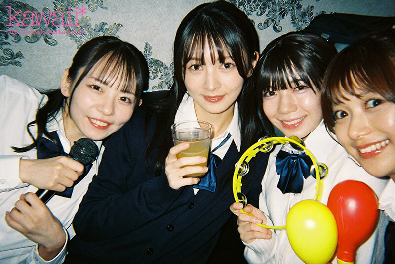 「美少女JK4人組とハーレム3P4P中出し乱交｜かりん・めいさ・ゆな・いつきの校則違反プレイ」のサンプル画像8枚目