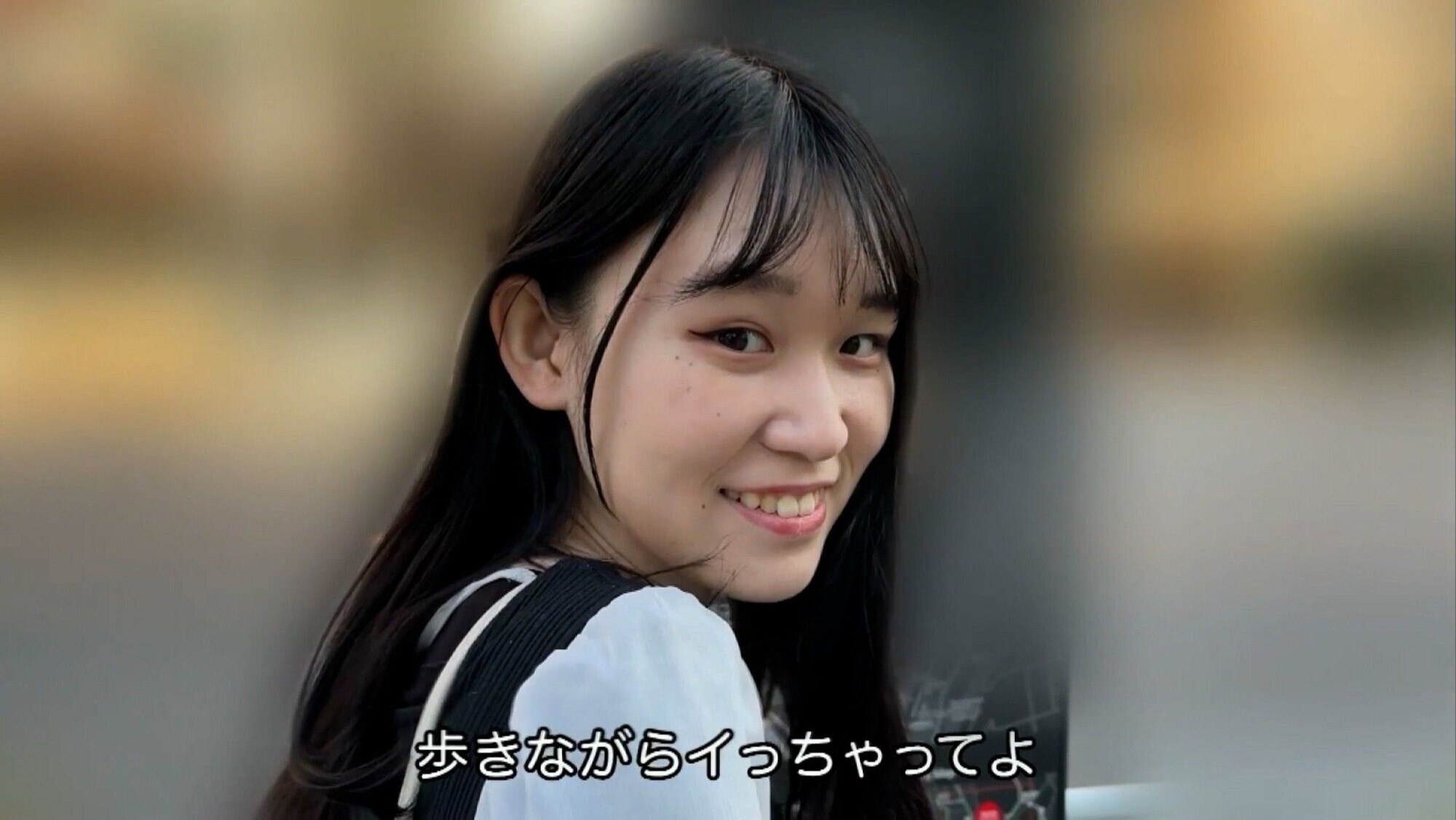「愛川夢奈ちゃんとリモバイ散歩！街中で絶頂恥辱プレイ！」のサンプル画像11枚目